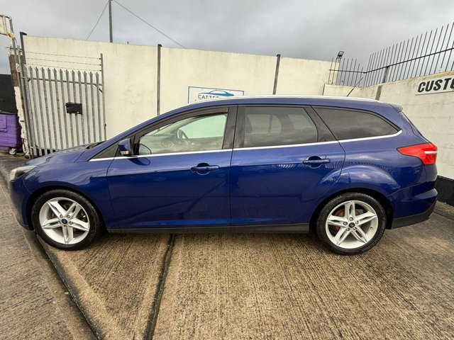 2015 Ford Focus 1.5L Zetec 5dr - Photo 2