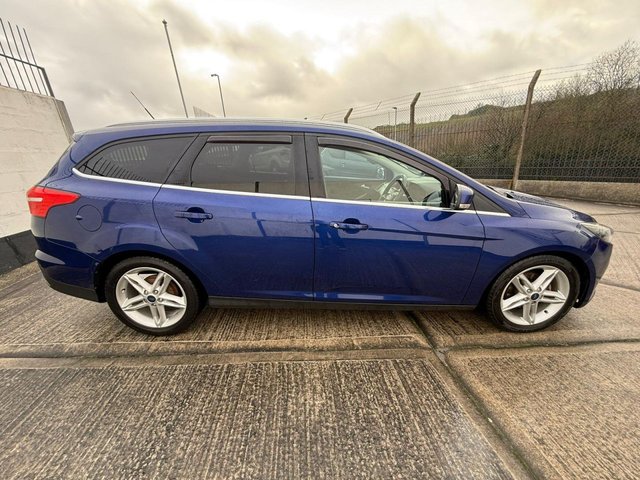 2015 Ford Focus 1.5L Zetec 5dr - Photo 10