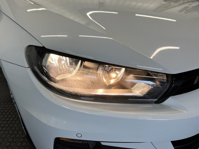 2017 Volkswagen Scirocco 2L R-Line 3dr - Photo 9