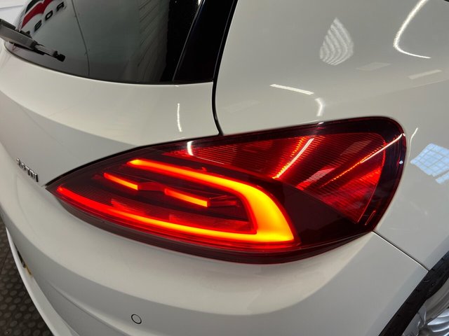 2017 Volkswagen Scirocco 2L R-Line 3dr - Photo 12