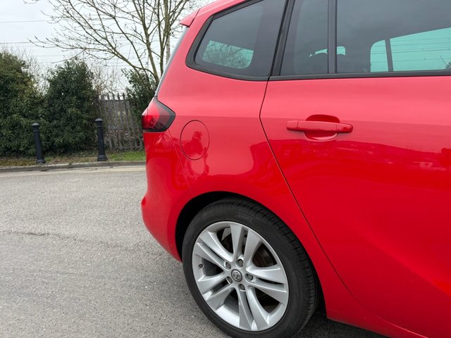 2016 Vauxhall Zafira Tourer 1.4L SRI 5dr - Photo 10