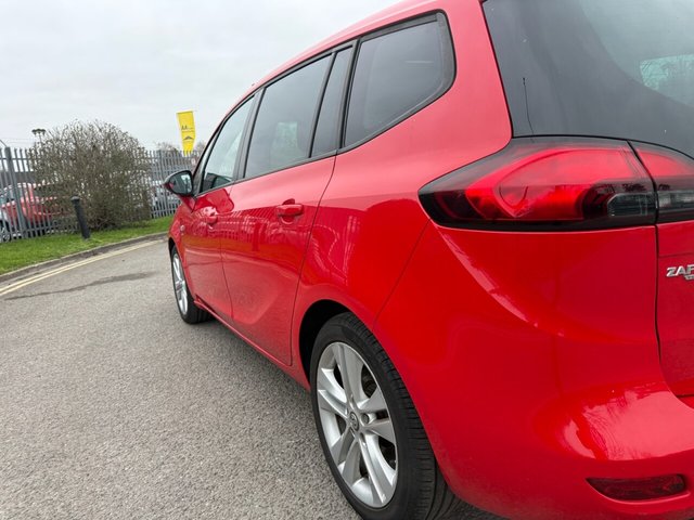 2016 Vauxhall Zafira Tourer 1.4L SRI 5dr - Photo 12