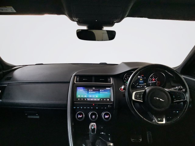 2019 Jaguar E-Pace 2L R-Dynamic Se 5dr - Photo 3