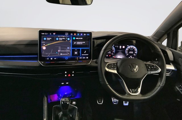 2024 Volkswagen Golf 1.5L R-Line 5dr - Photo 12