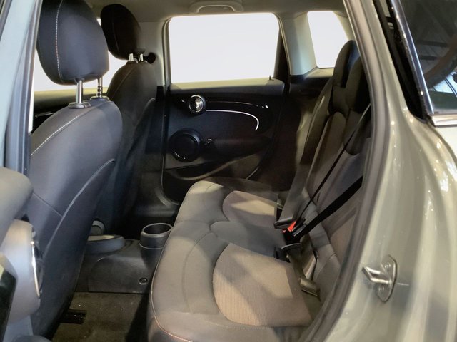2021 MINI Hatch 1.5L Cooper Classic 5dr - Photo 12