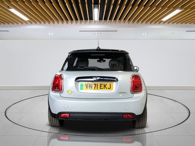 2021 MINI Electric Hatch - Photo 6