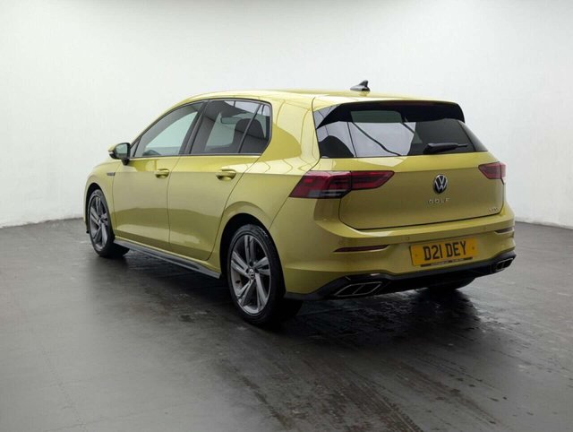 USED 2021 71 VOLKSWAGEN GOLF 1.5 eTSI MHEV R-Line Hatchback 5dr Petrol Hybrid DSG Euro 6 (s/s) (130 ps) NAVIGATION+PARKING SENSORS CLICK & COLLECT/HOME DELIVERY