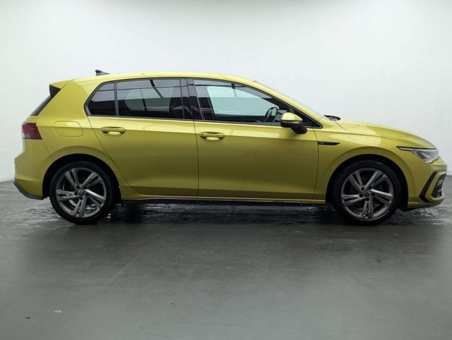 USED 2021 71 VOLKSWAGEN GOLF 1.5 eTSI MHEV R-Line Hatchback 5dr Petrol Hybrid DSG Euro 6 (s/s) (130 ps) NAVIGATION+PARKING SENSORS CLICK & COLLECT/HOME DELIVERY