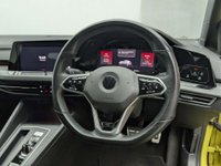 USED 2021 71 VOLKSWAGEN GOLF 1.5 eTSI MHEV R-Line Hatchback 5dr Petrol Hybrid DSG Euro 6 (s/s) (130 ps) NAVIGATION+PARKING SENSORS CLICK & COLLECT/HOME DELIVERY
