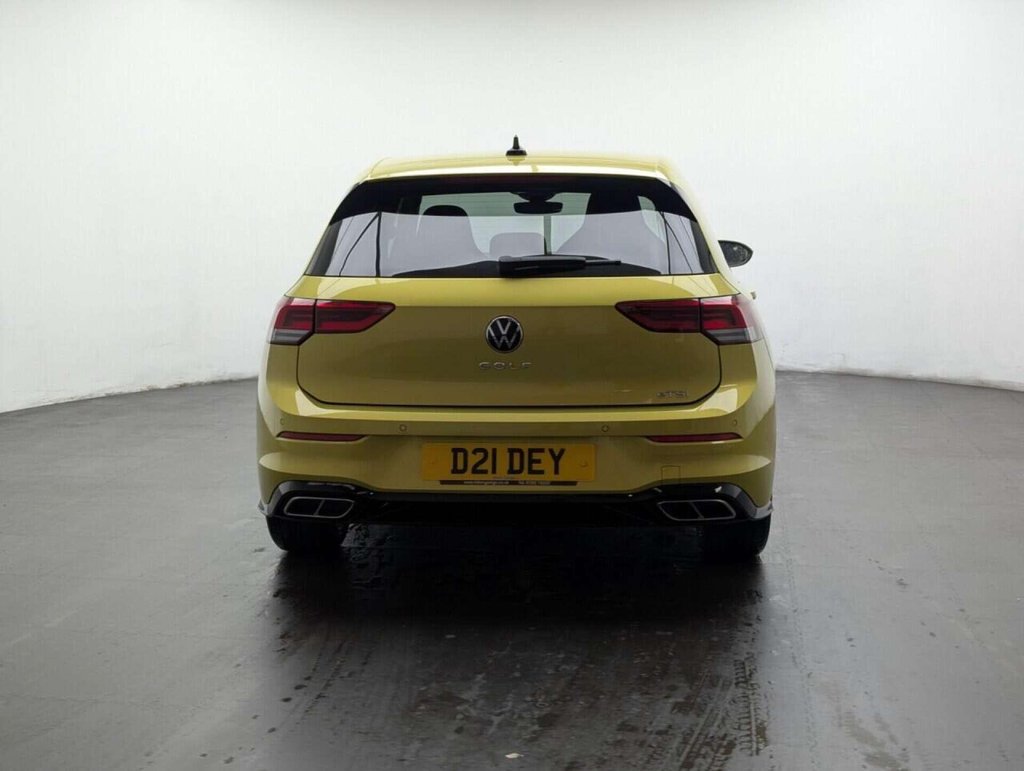 Used 2021 71 VOLKSWAGEN GOLF 1.5 eTSI MHEV R-Line Hatchback 5dr Petrol Hybrid DSG Euro 6 (s/s) (130 ps) NAVIGATION+PARKING SENSORS CLICK & COLLECT/HOME DELIVERY