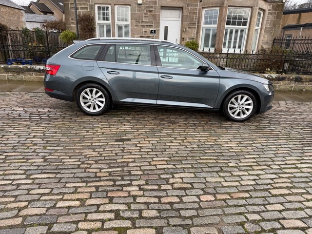 2018 SKODA SUPERB - Photo 5