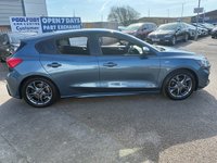 USED 2020 69 FORD FOCUS 1.0T EcoBoost ST-Line Hatchback 5dr Petrol Manual Euro 6 (s/s) (125 ps) 2 STAMP FORD SERVICE HISTORY* SAT NAV* CRUISE CONTROL* ELECTRIC HANDBRAKE* LANE ASSIST* AUTO START / STOP* ECO / SPORT MODE* 6 SPEED* AIR CON* BLUETOOTH PHONE AND AUDIO* DAB* USB* APPLE CARPLAY* ANDROID AUTO