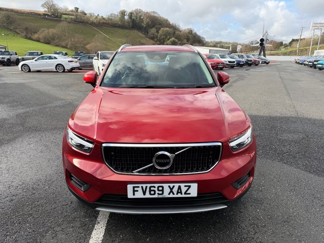 2019 Volvo Xc40 2L Momentum 5dr - Photo 2