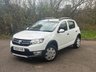 USED 2015 64 DACIA SANDERO STEPWAY 0.9 TCe Laureate Hatchback 5dr Petrol Manual Euro 5 (90 ps) touchscreen - 12 months mot