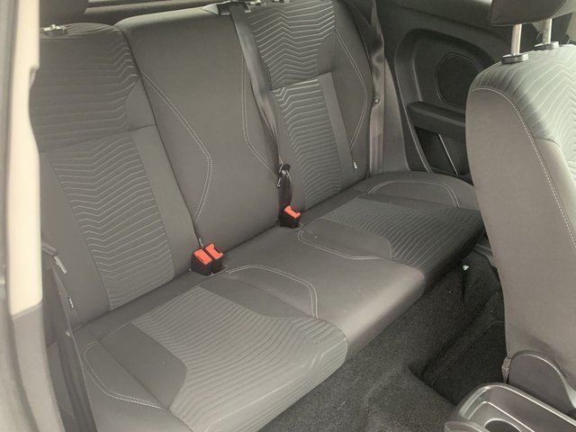 2016 FORD FIESTA 1.25 Zetec White Edition Hatchback 3dr Petrol Manual Euro 6 (82 ps) - Photo 9