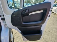 USED 2022 22 PEUGEOT BOXER White 2.2 BlueHDi Euro 6 panel van, 37,600 miles, ULEZ compliant, 6-speed manual, Bluetooth, Cruise Control, DAB Radio. Final price plus VAT @ 20%! The Peugeot Boxer 2.2 BlueHDi 335 S L3 H2 Euro 6 (s/s) 5dr is a reliable and efficient commercial vehicle that boasts a 2.2L Diesel Engine, meeting the stringent Euro 6 emission standards. This 2022 model has had only one owner and has been well-maintained, with a full service history that includes a recent service at 22,229 miles in September 2025. The vehicle's low mileage of 37,600 miles for its age is a testament to its careful use and upkeep. Additionally, the Boxer comes with a 3-month war