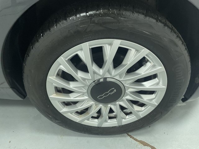 2020 FIAT 500 - Photo 11