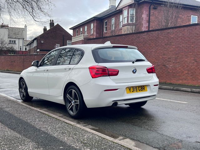 2019 BMW 1 Series 2L Sport 5dr - Photo 9