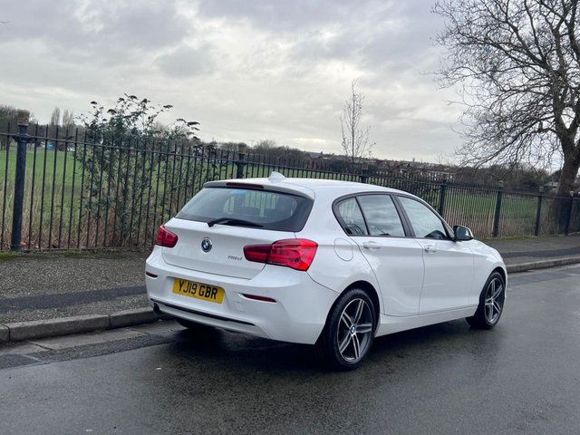 2019 BMW 1 Series 2L Sport 5dr - Photo 6