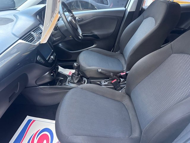 2017 VAUXHALL CORSA - Photo 11