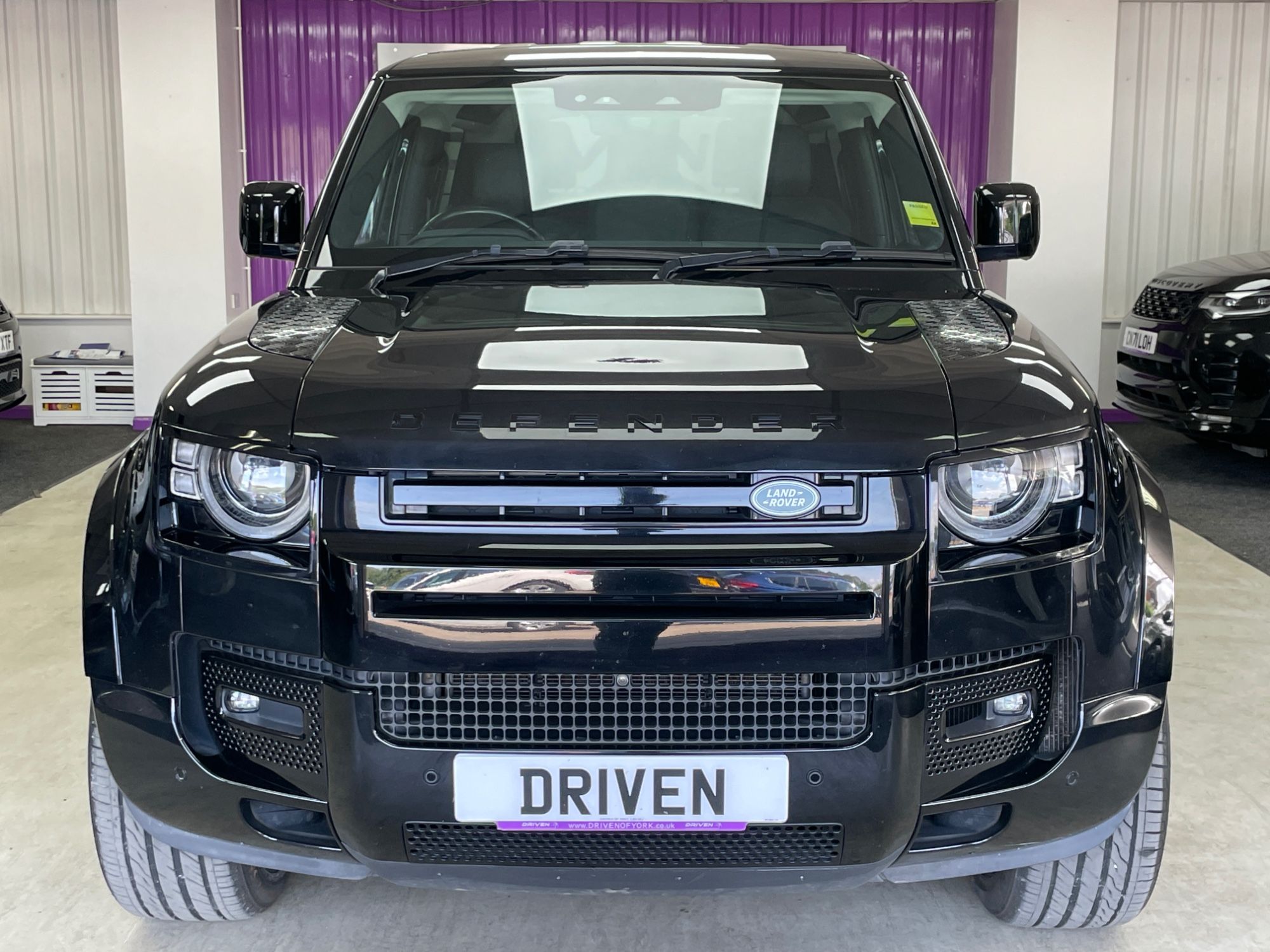USED 2021 21 LAND ROVER DEFENDER 3.0 D250 MHEV SE SUV 3dr Diesel Auto 4WD Euro 6 (s/s) (250 ps) 