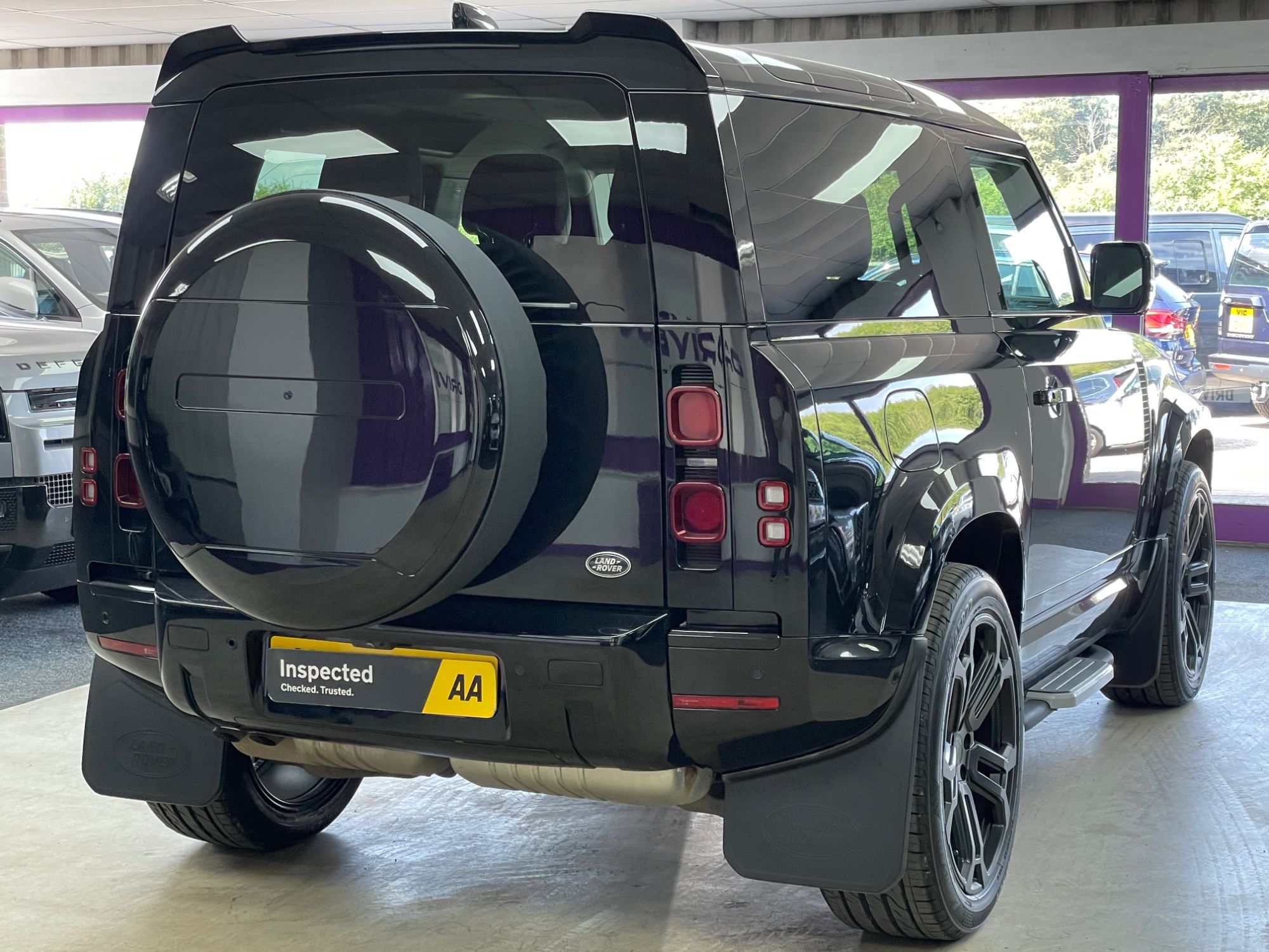 USED 2021 21 LAND ROVER DEFENDER 3.0 D250 MHEV SE SUV 3dr Diesel Auto 4WD Euro 6 (s/s) (250 ps) 