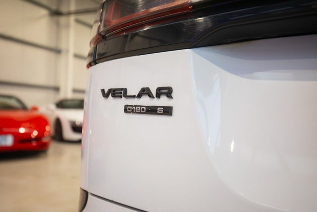 2019 Land Rover Range Rover Velar 2L R-Dynamic S 5dr - Photo 11