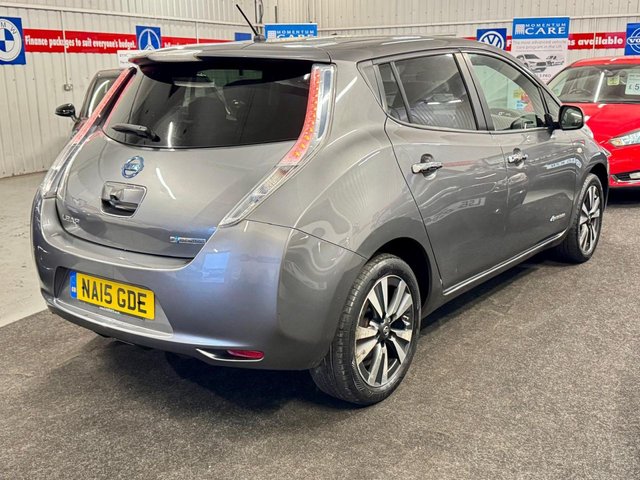 2015 NISSAN LEAF 24kWh Tekna Hatchback 5dr Electric Auto (107 bhp) - Photo 6