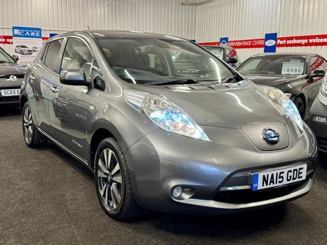 2015 NISSAN LEAF