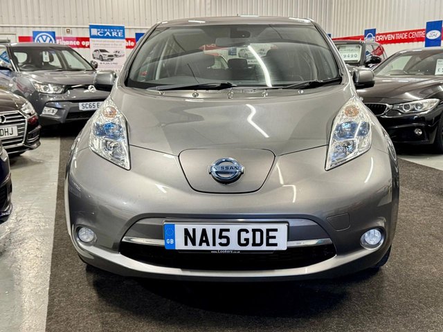 2015 NISSAN LEAF 24kWh Tekna Hatchback 5dr Electric Auto (107 bhp) - Photo 2