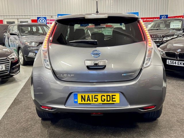 2015 NISSAN LEAF 24kWh Tekna Hatchback 5dr Electric Auto (107 bhp) - Photo 5