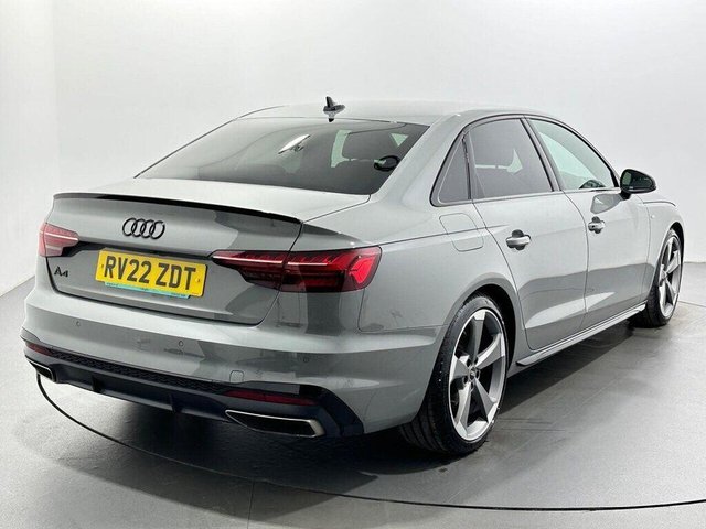 2022 Audi A4 - Photo 8