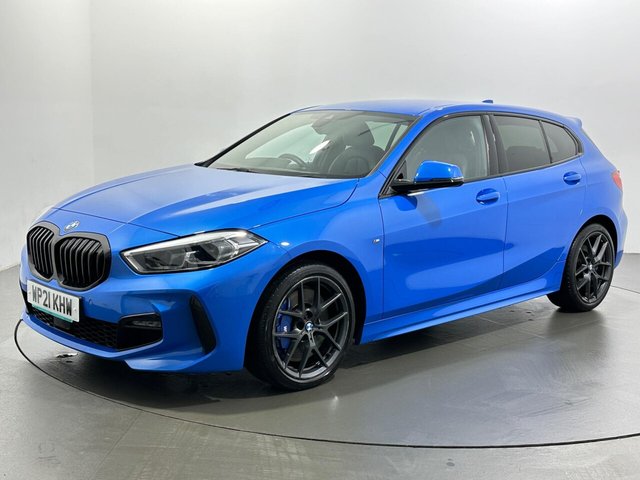 2021 BMW 1 Series - Photo 4