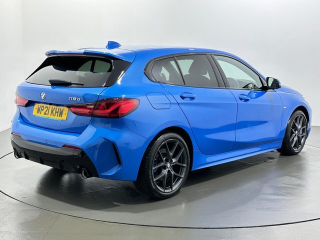 2021 BMW 1 Series - Photo 8