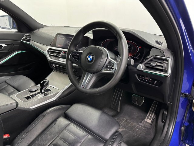 2019 BMW 3 Series - Photo 10