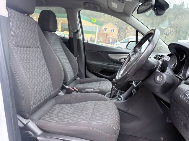 2014 Vauxhall Mokka 1.7L Tech Line 5dr - Photo 5