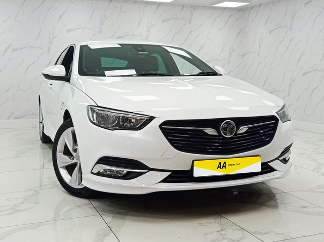 2017 Vauxhall Insignia 1.5L SRI Vx Line Nav 5dr - Photo 6