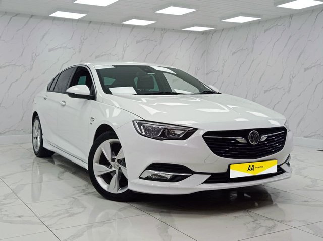 2017 Vauxhall Insignia 1.5L SRI Vx Line Nav 5dr - Photo 7
