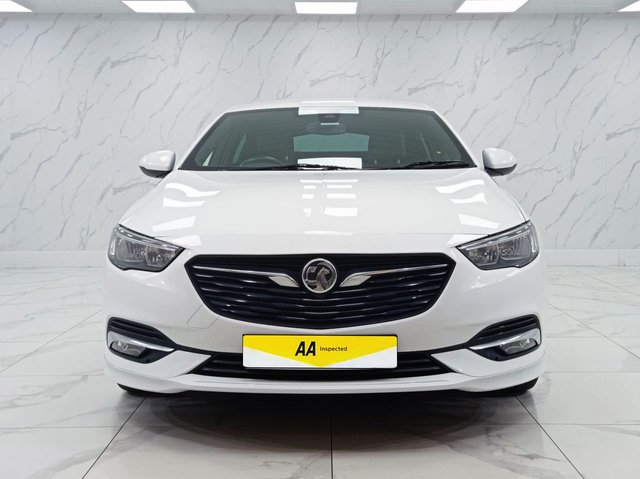 2017 Vauxhall Insignia 1.5L SRI Vx Line Nav 5dr - Photo 5