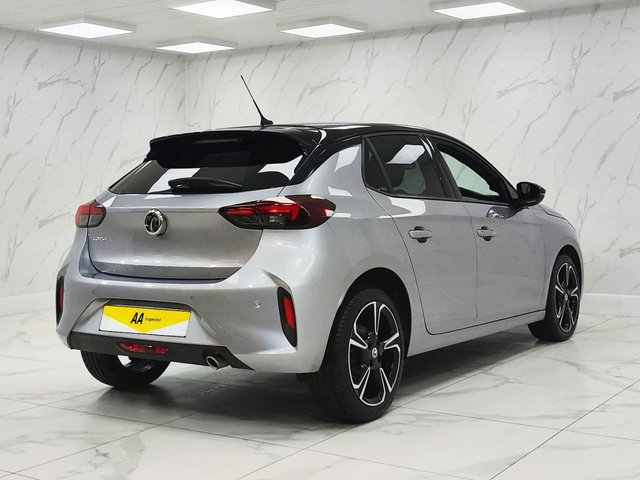 2021 Vauxhall Corsa 1.2L SRI Premium 5dr - Photo 12