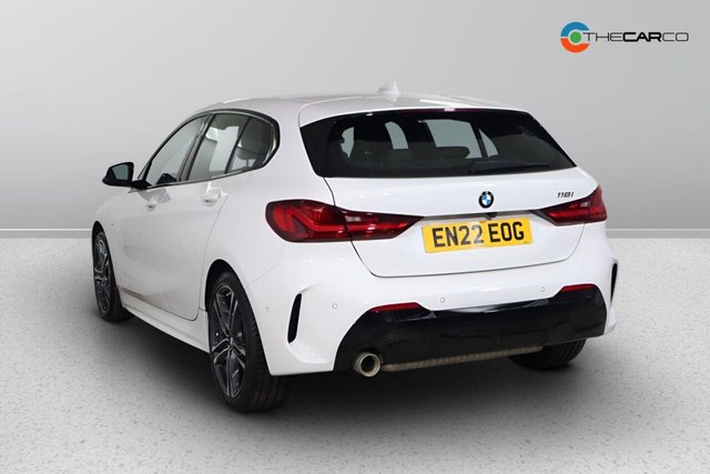 2022 BMW 1 Series - Photo 5