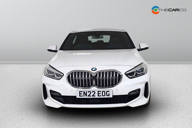 2022 BMW 1 Series - Photo 3