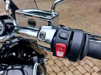 USED 2021 71 BMW R 18 Classic 1800 Tourer Petrol Manual Euro 5 (91 ps) FULL BMW SH 1 OWNER Htd Grips