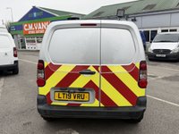 USED 2019 19 PEUGEOT PARTNER 1.6 BlueHDi 854 SE Panel Van 5dr Diesel Manual L1 (112 g/km, 97.64 bhp) This 2019 Peugeot Partner presents an exceptional ownership proposition with its remarkably low mileage of just 40,896 miles, a testament to its careful use by its single owner.  This SE L1 5dr model, powered by a 1.6L BlueHDi diesel engine producing 98 bhp, is a Euro 6 compliant vehicle, ensuring it meets modern emissions standards.  Its efficient design is further highlighted by an impressive fuel economy of up to 66 mpg, making it a cost effective choice for everyday use.