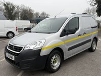 USED 2019 19 PEUGEOT PARTNER 1.6 BlueHDi 854 SE Panel Van 5dr Diesel Manual L1 (112 g/km, 97.64 bhp) This 2019 Peugeot Partner presents an exceptional ownership proposition with its remarkably low mileage of just 40,896 miles, a testament to its careful use by its single owner.  This SE L1 5dr model, powered by a 1.6L BlueHDi diesel engine producing 98 bhp, is a Euro 6 compliant vehicle, ensuring it meets modern emissions standards.  Its efficient design is further highlighted by an impressive fuel economy of up to 66 mpg, making it a cost effective choice for everyday use.