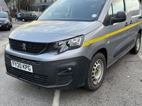 USED 2020 20 PEUGEOT PARTNER 1.5 BlueHDi 1000 Grip Standard Panel Van 5dr Diesel Manual SWB Euro 6 (s/s) (100 bhp) This 2020 Peugeot Partner van stands out with its remarkably low mileage of just 57,290 miles, especially considering its age, and has been owned by only one careful owner.  This Grip derivative, powered by an efficient 1.5L BlueHDi diesel engine, meets Euro 6 emission standards.  It comes equipped with practical features such as height adjustable halogen headlights that automatically illuminate, along with daytime running lights. Inside, you'll find the distinctive PEUGEOT i-CockpIT.