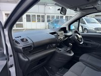 USED 2020 20 PEUGEOT PARTNER 1.5 BlueHDi 1000 Grip Standard Panel Van 5dr Diesel Manual SWB Euro 6 (s/s) (100 bhp) This 2020 Peugeot Partner van stands out with its remarkably low mileage of just 57,290 miles, especially considering its age, and has been owned by only one careful owner.  This Grip derivative, powered by an efficient 1.5L BlueHDi diesel engine, meets Euro 6 emission standards.  It comes equipped with practical features such as height adjustable halogen headlights that automatically illuminate, along with daytime running lights. Inside, you'll find the distinctive PEUGEOT i-CockpIT.