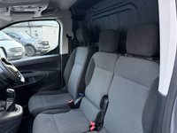 USED 2020 20 PEUGEOT PARTNER 1.5 BlueHDi 1000 Grip Standard Panel Van 5dr Diesel Manual SWB Euro 6 (s/s) (100 bhp) This 2020 Peugeot Partner van stands out with its remarkably low mileage of just 57,290 miles, especially considering its age, and has been owned by only one careful owner.  This Grip derivative, powered by an efficient 1.5L BlueHDi diesel engine, meets Euro 6 emission standards.  It comes equipped with practical features such as height adjustable halogen headlights that automatically illuminate, along with daytime running lights. Inside, you'll find the distinctive PEUGEOT i-CockpIT.