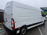USED 2021 70 VAUXHALL MOVANO 2.3 CDTi 3500 BiTurbo Edition Panel Van 5dr Diesel Manual FWD L3 H2 Euro 6 (135 ps) This 2021 Vauxhall Movano presents a superb ownership proposition, having been meticulously maintained by its single owner from new and boasting a clear vehicle history check. Under the bonnet, you'll find a robust 2.3 litre CDTi BiTurbo diesel engine, compliant with Euro 6 emissions standards, ensuring efficient performance. This L3 H2 Edition model is equipped with Automatic Lighting Control, which includes tunnel detection and automatic headlight activation, enhancing visibility and safety.