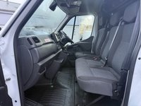 USED 2021 70 VAUXHALL MOVANO 2.3 CDTi 3500 BiTurbo Edition Panel Van 5dr Diesel Manual FWD L3 H2 Euro 6 (135 ps) This 2021 Vauxhall Movano presents a superb ownership proposition, having been meticulously maintained by its single owner from new and boasting a clear vehicle history check. Under the bonnet, you'll find a robust 2.3 litre CDTi BiTurbo diesel engine, compliant with Euro 6 emissions standards, ensuring efficient performance. This L3 H2 Edition model is equipped with Automatic Lighting Control, which includes tunnel detection and automatic headlight activation, enhancing visibility and safety.